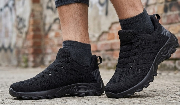 Lightweight Shoes Men's Sports Sneakers Breathable Summer Spring Black